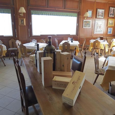 La Baita D'Oro Ristorante Residence Monteduro エクステリア 写真
