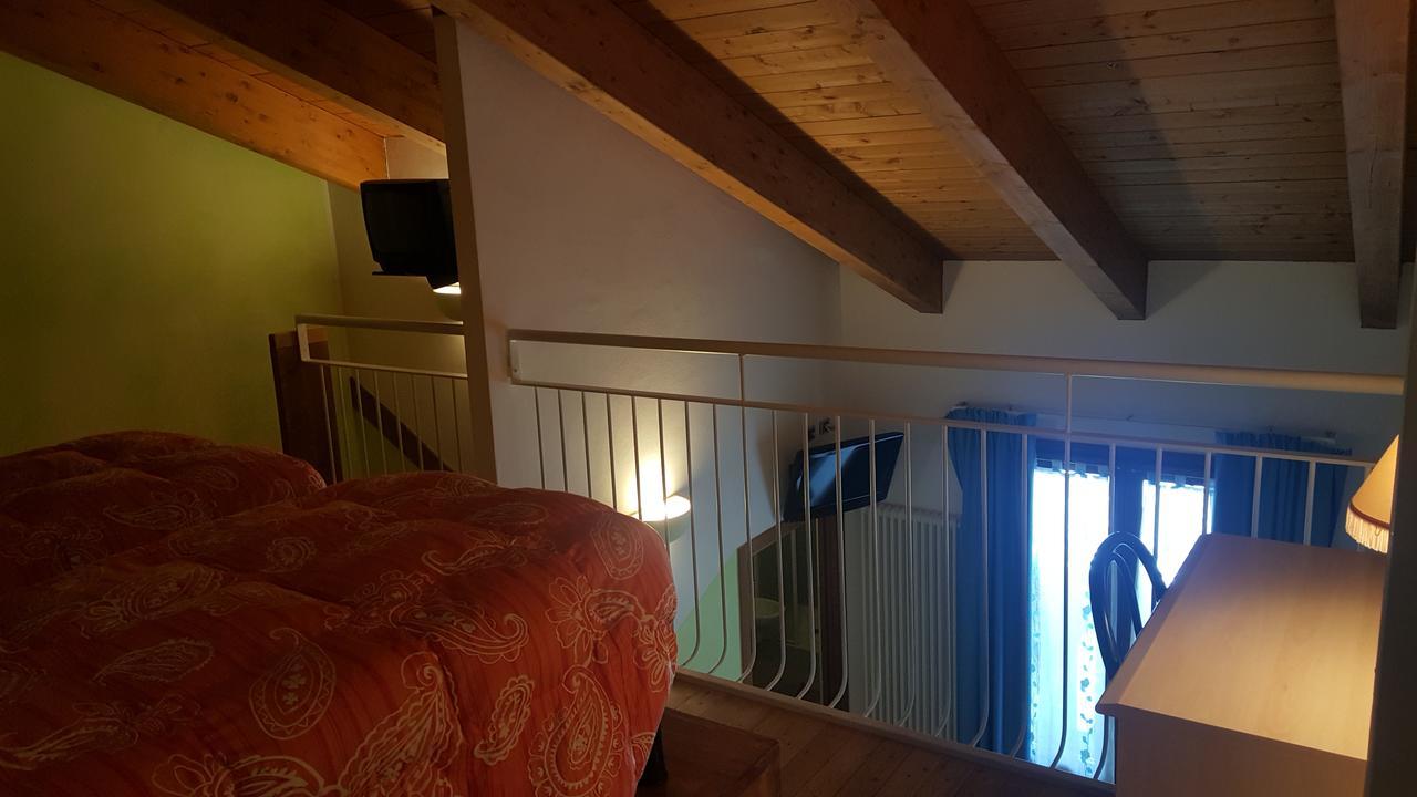 La Baita D'Oro Ristorante Residence Monteduro エクステリア 写真