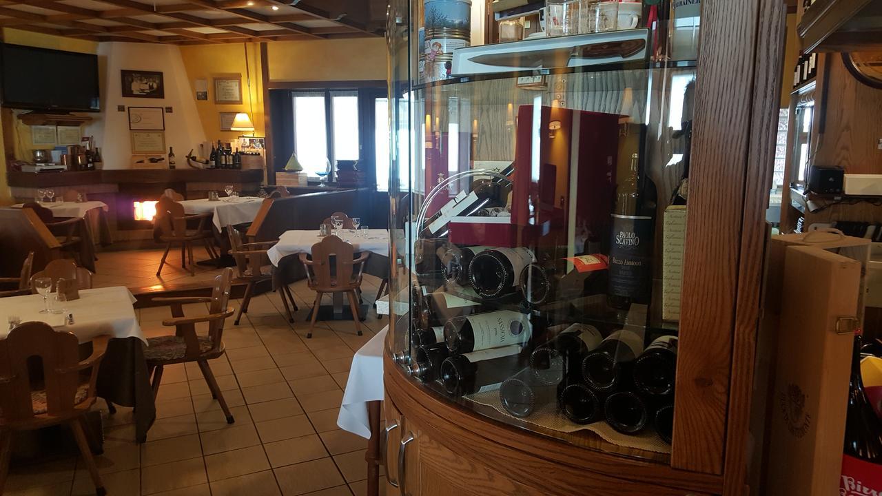 La Baita D'Oro Ristorante Residence Monteduro エクステリア 写真