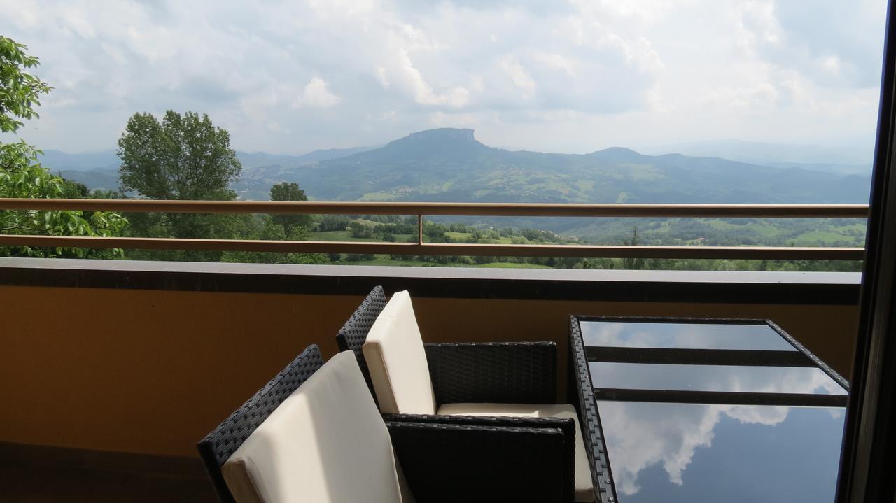 La Baita D'Oro Ristorante Residence Monteduro エクステリア 写真