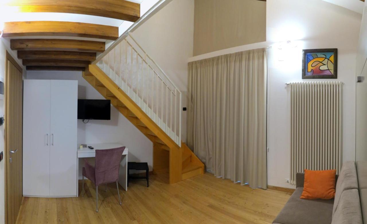 La Baita D'Oro Ristorante Residence Monteduro エクステリア 写真