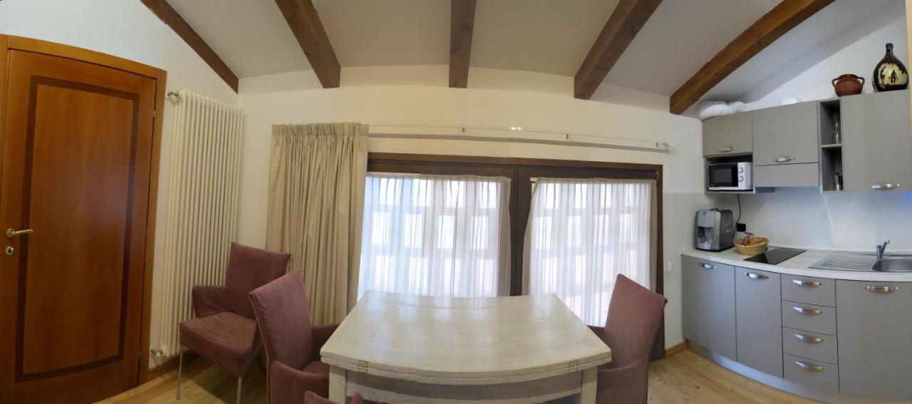 La Baita D'Oro Ristorante Residence Monteduro エクステリア 写真