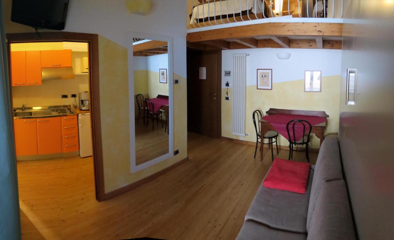La Baita D'Oro Ristorante Residence Monteduro エクステリア 写真